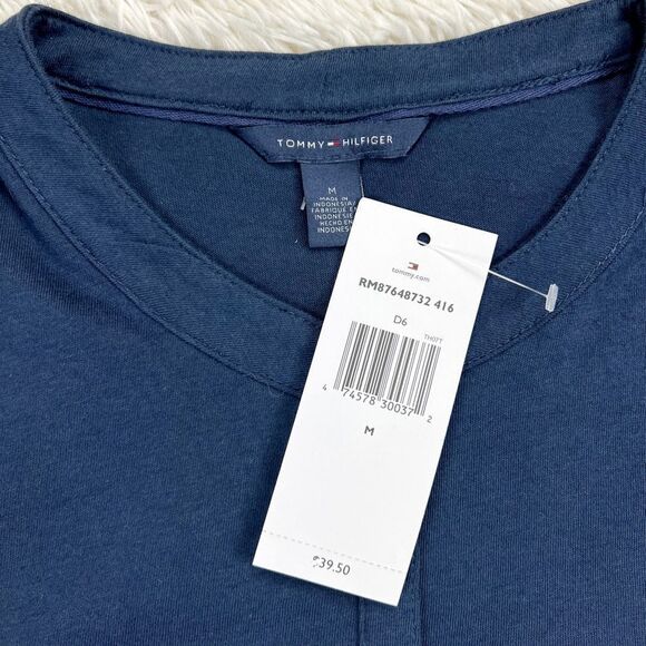 Tommy Hilfiger Navy Blue Roll Tab Sleeve Top Size Medium - Picture 7 of 8
